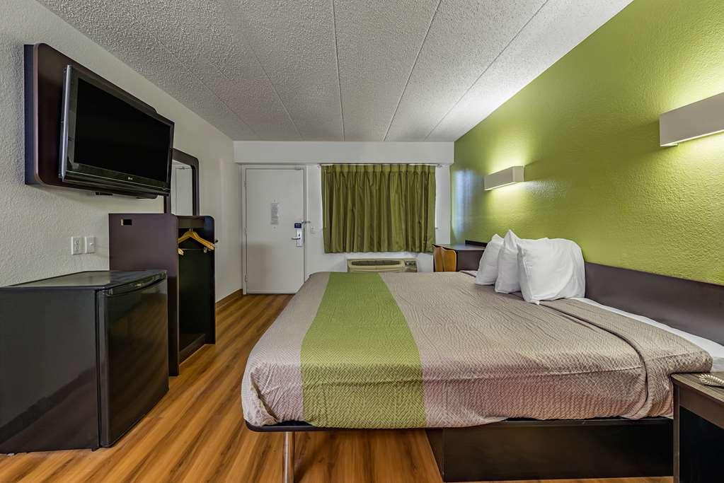 Days Inn By Wyndham Cincinnati I-71 Silverton Rum bild